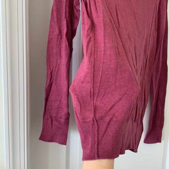 NWT LOFT V-Neck Button Front Long Sleeves Fuchsia Knit Cardigan Sweater Size SP - Picture 15 of 16